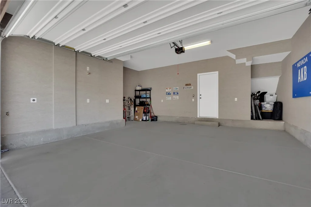 530 Sonoma Range, Las Vegas, NV 89138