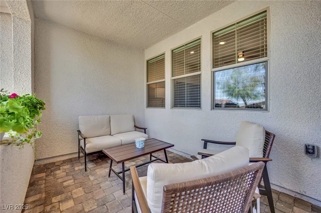 530 Sonoma Range, Las Vegas, NV 89138