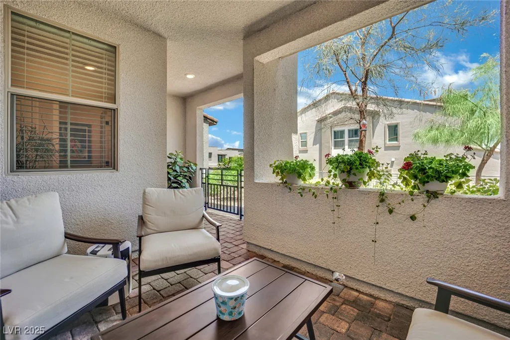530 Sonoma Range, Las Vegas, NV 89138