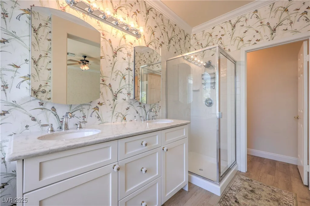 1869 Desert Forest, Henderson, NV 89012