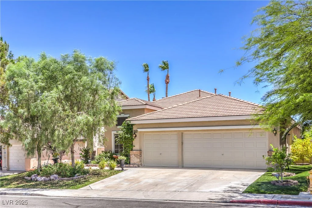 1869 Desert Forest, Henderson, NV 89012