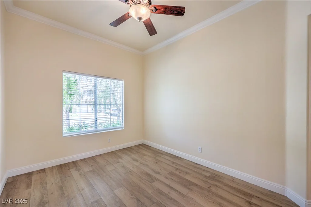 1869 Desert Forest, Henderson, NV 89012