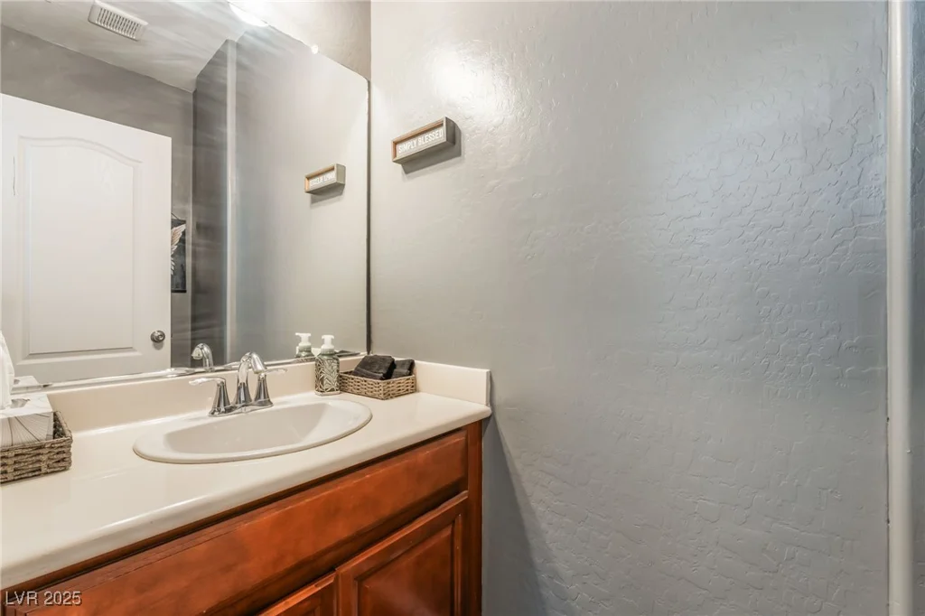 9112 Picturesque, Las Vegas, NV 89149