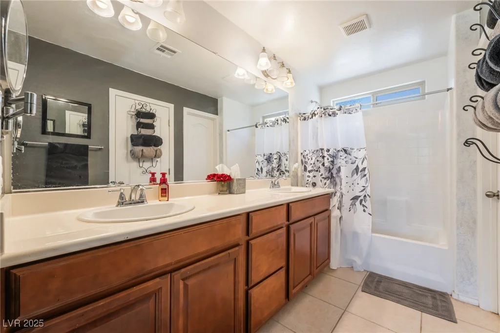 9112 Picturesque, Las Vegas, NV 89149