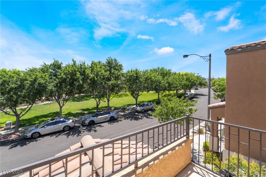 9112 Picturesque, Las Vegas, NV 89149