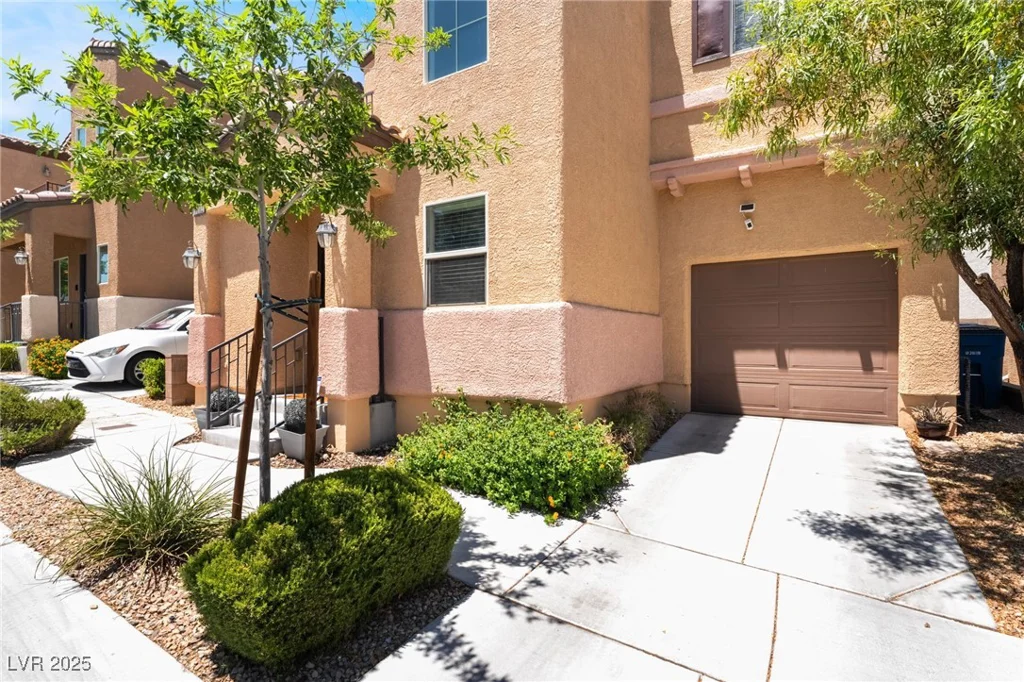 9112 Picturesque, Las Vegas, NV 89149