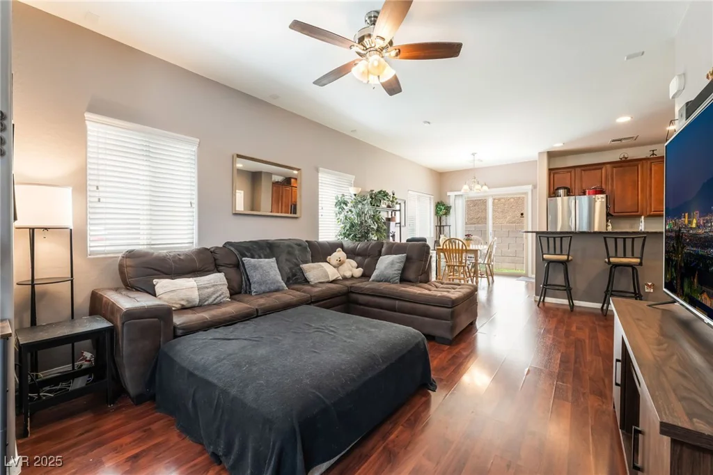 9112 Picturesque, Las Vegas, NV 89149