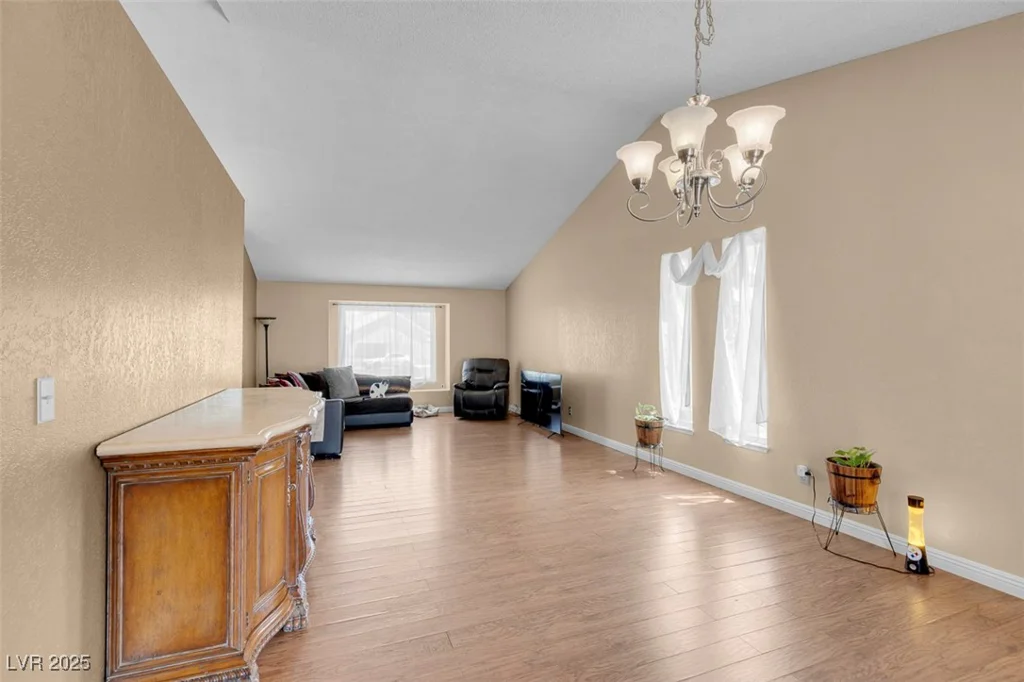 5033 Austrian, Las Vegas, NV 89130
