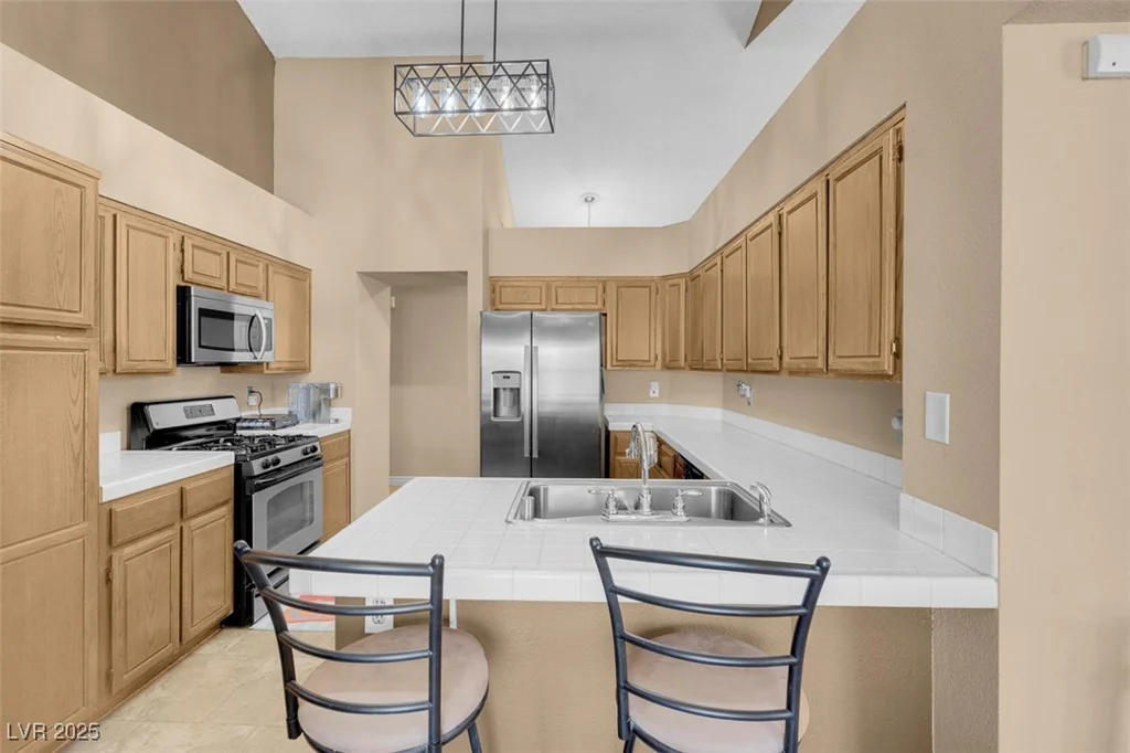 5033 Austrian, Las Vegas, NV 89130