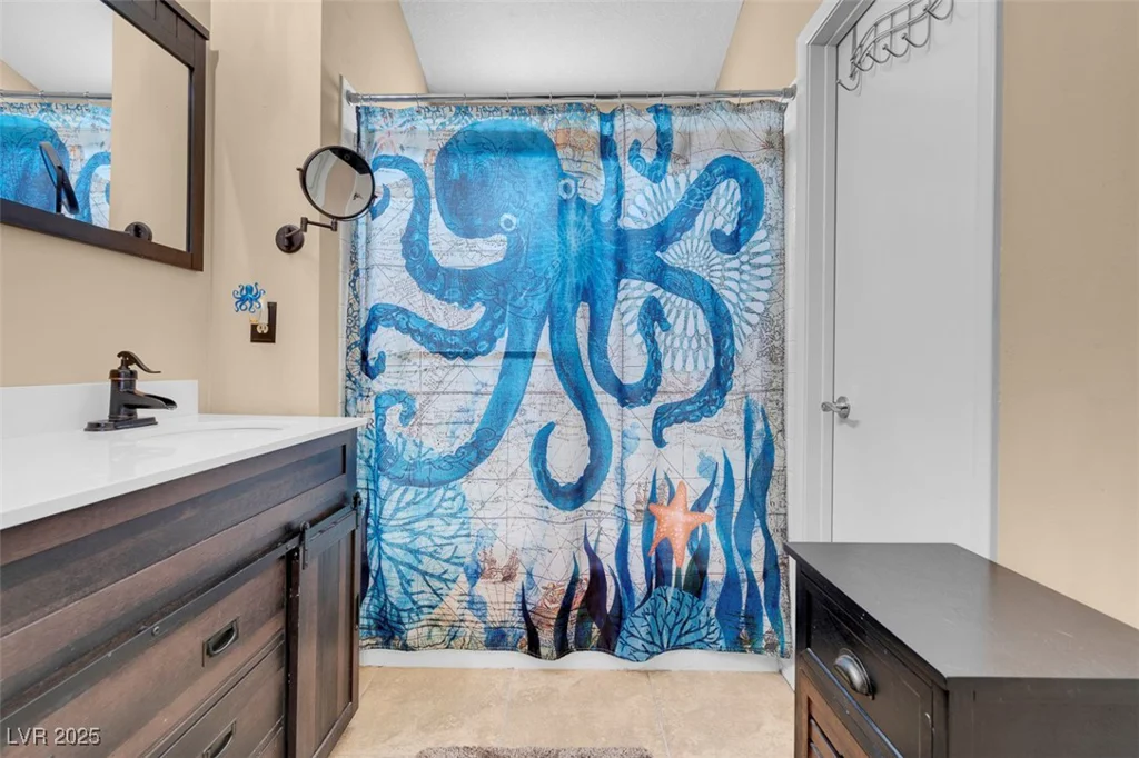 5033 Austrian, Las Vegas, NV 89130