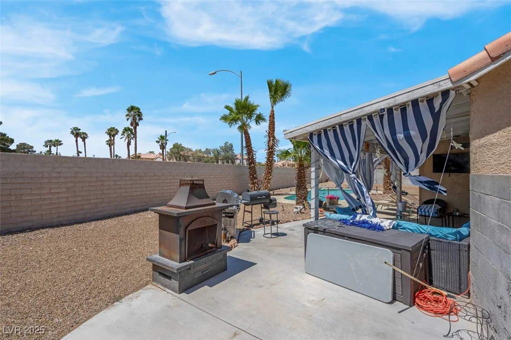 5033 Austrian, Las Vegas, NV 89130