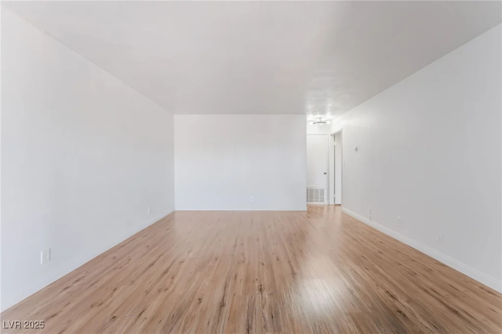 1440 Vegas Valley, Las Vegas, NV 89169