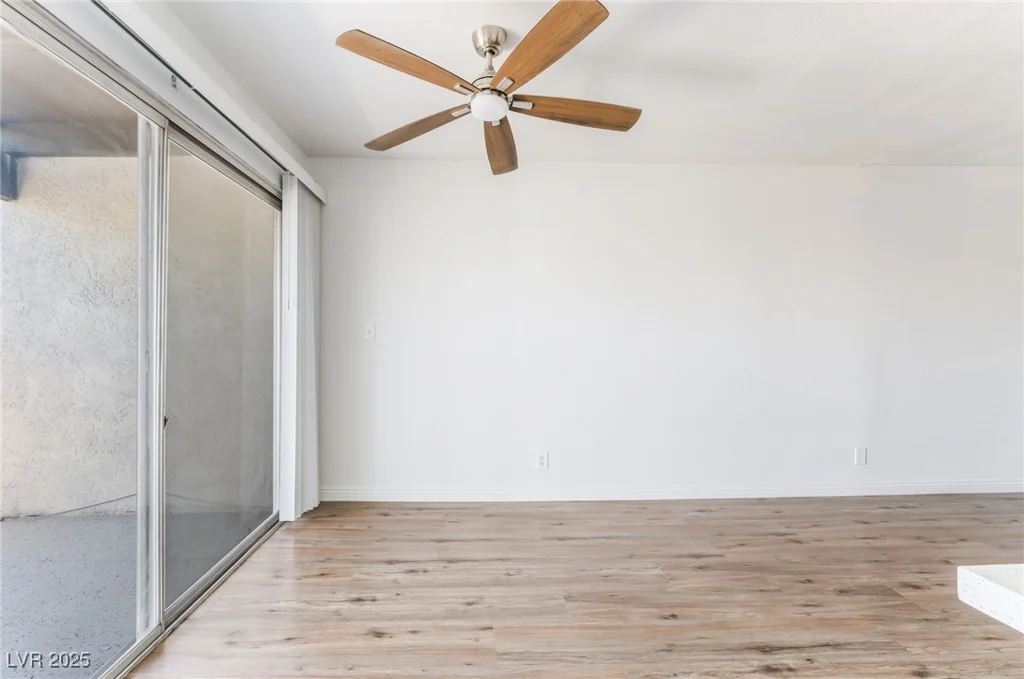1440 Vegas Valley, Las Vegas, NV 89169