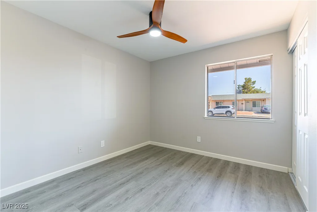 5800 Auborn, Las Vegas, NV 89108