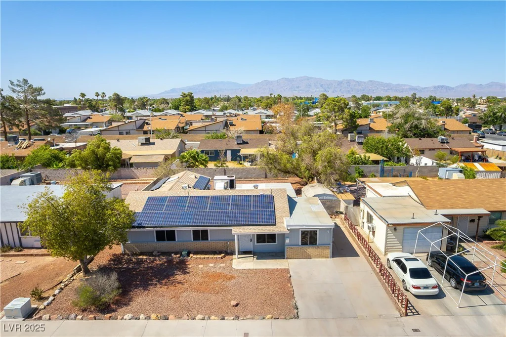 5800 Auborn, Las Vegas, NV 89108