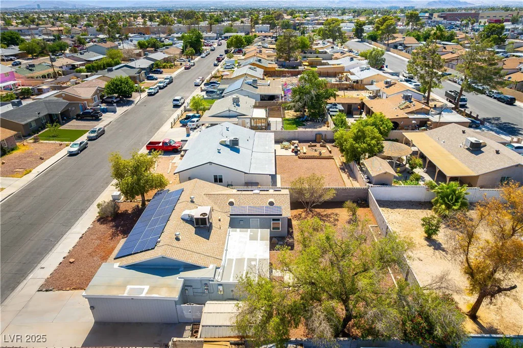5800 Auborn, Las Vegas, NV 89108