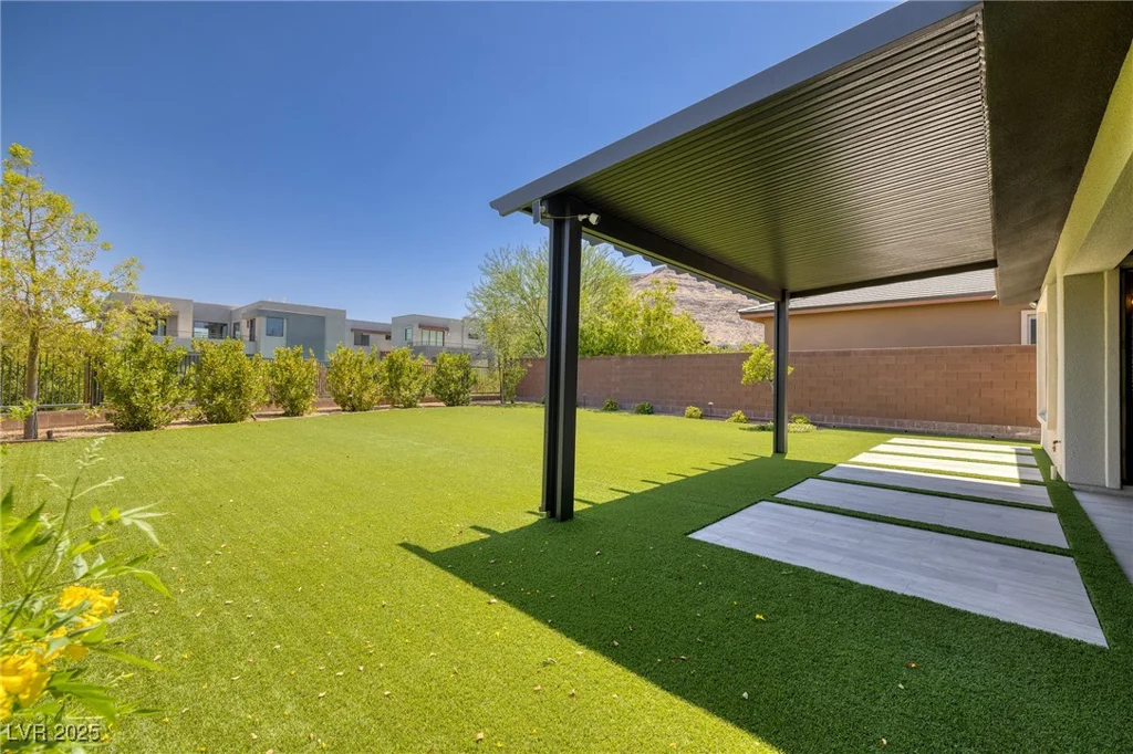 10349 Bressana, Las Vegas, NV 89135