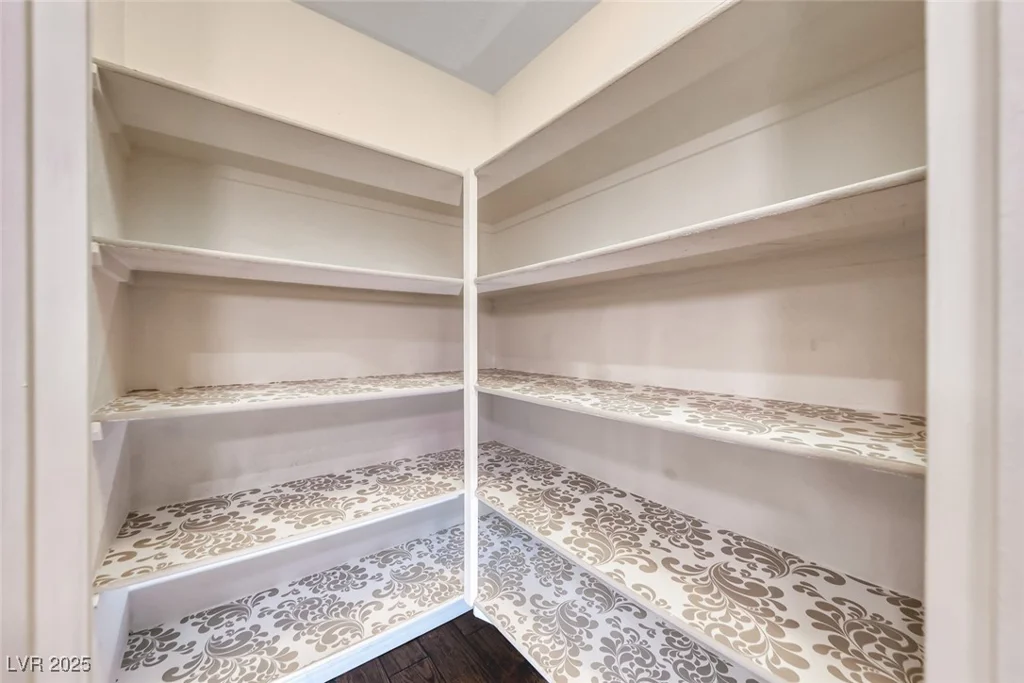 1643 Silver Slipper, Henderson, NV 89002