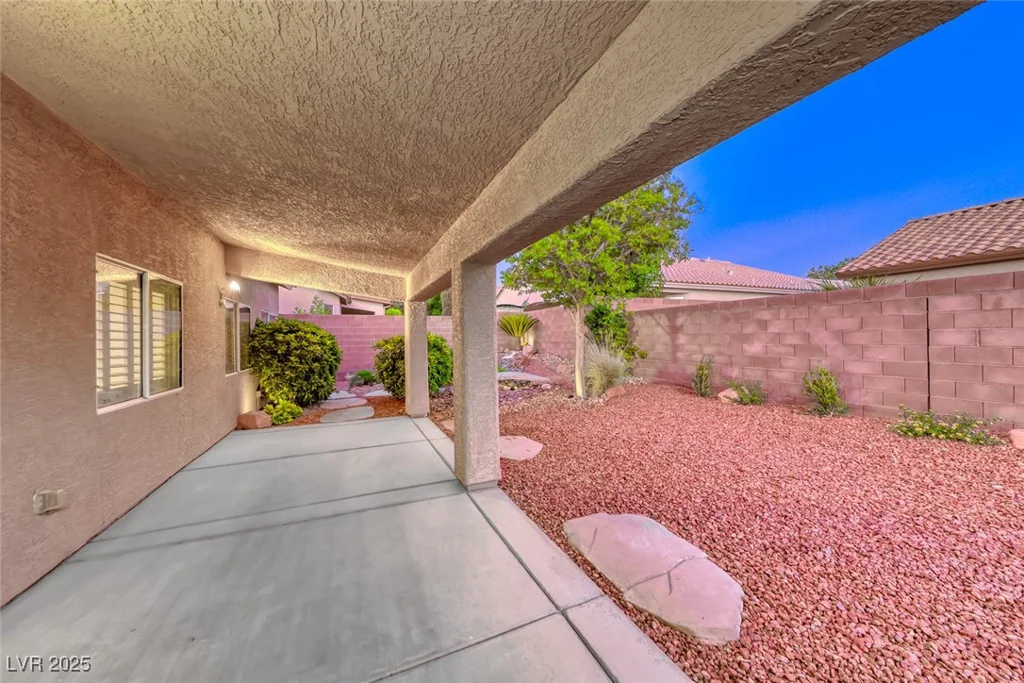1643 Silver Slipper, Henderson, NV 89002