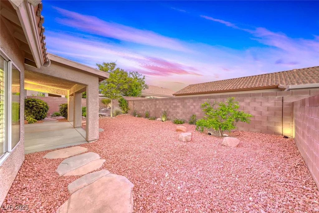 1643 Silver Slipper, Henderson, NV 89002