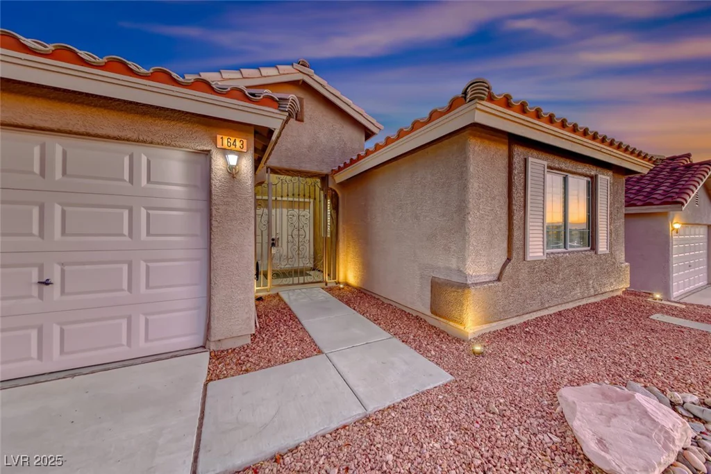 1643 Silver Slipper, Henderson, NV 89002