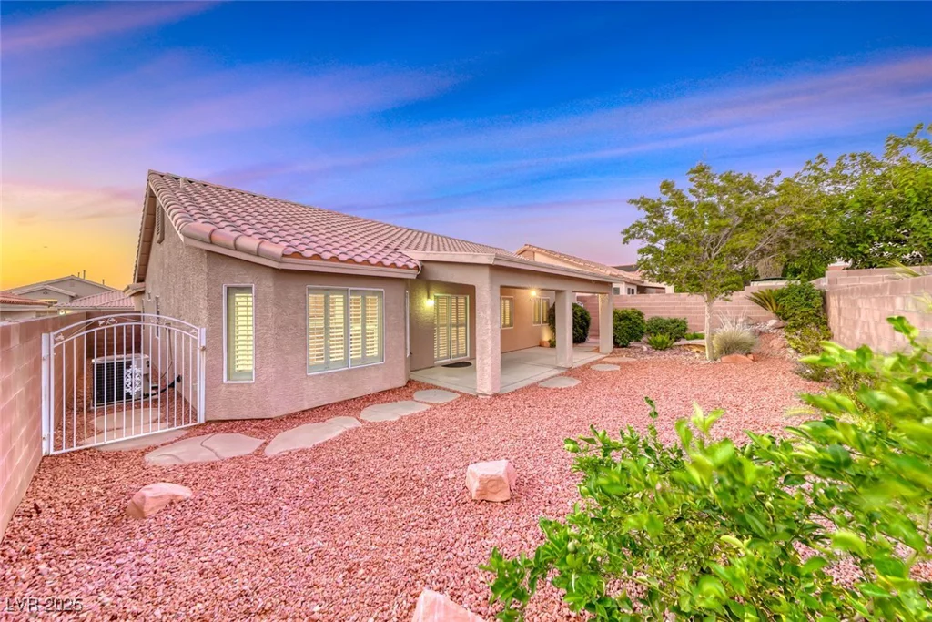 1643 Silver Slipper, Henderson, NV 89002