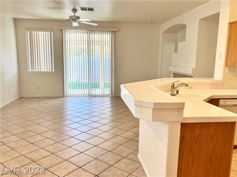 338 Brilliant Summit, Henderson, NV 89052