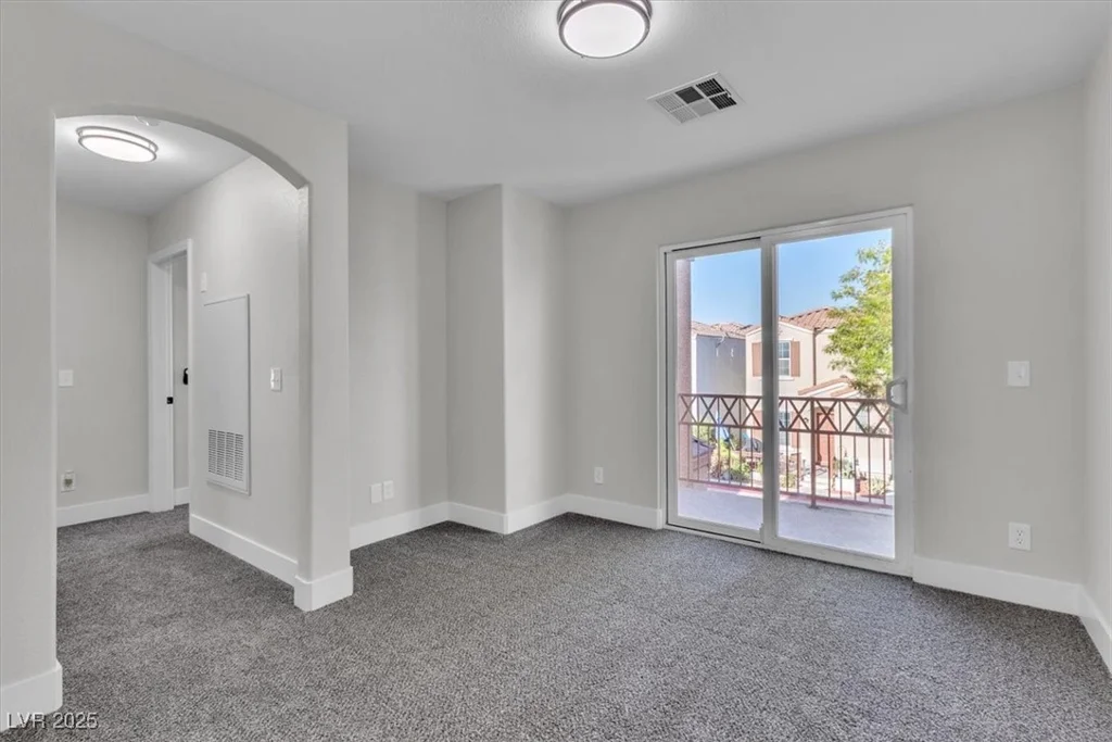 10373 Midnight Iris, Las Vegas, NV 89183