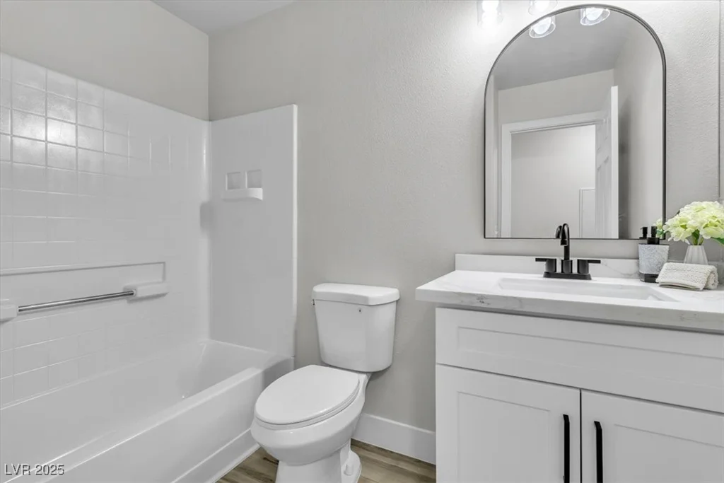 10373 Midnight Iris, Las Vegas, NV 89183