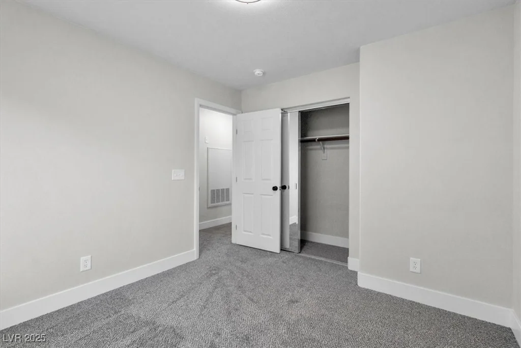 10373 Midnight Iris, Las Vegas, NV 89183