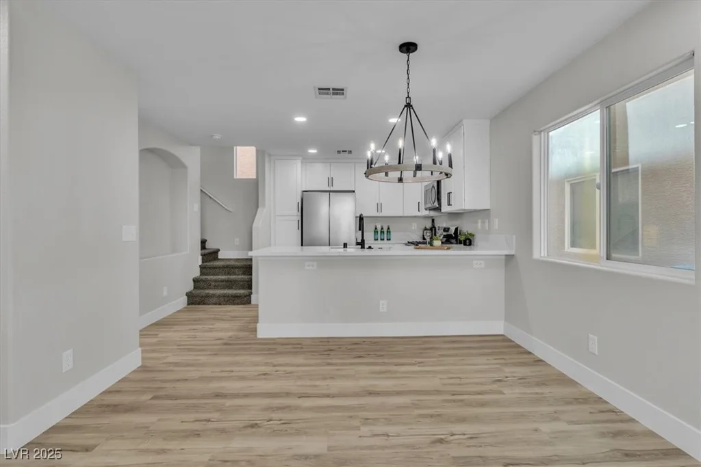 10373 Midnight Iris, Las Vegas, NV 89183