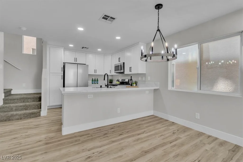10373 Midnight Iris, Las Vegas, NV 89183