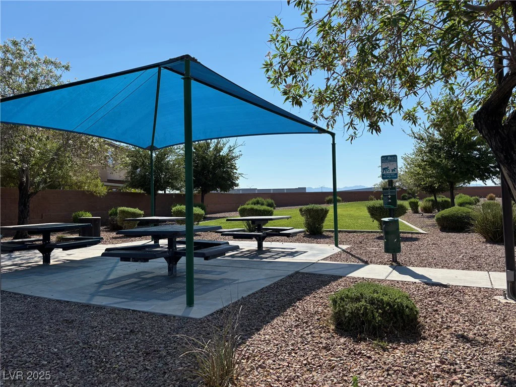 664 Forest Peak, Henderson, NV 89011