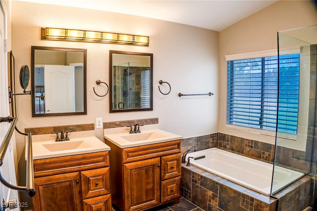 6293 Pavestone, Las Vegas, NV 89142