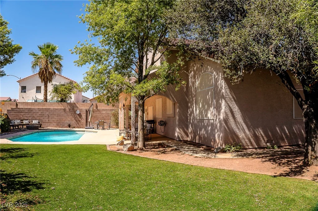 6293 Pavestone, Las Vegas, NV 89142