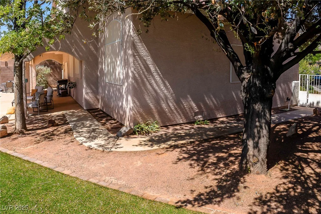 6293 Pavestone, Las Vegas, NV 89142