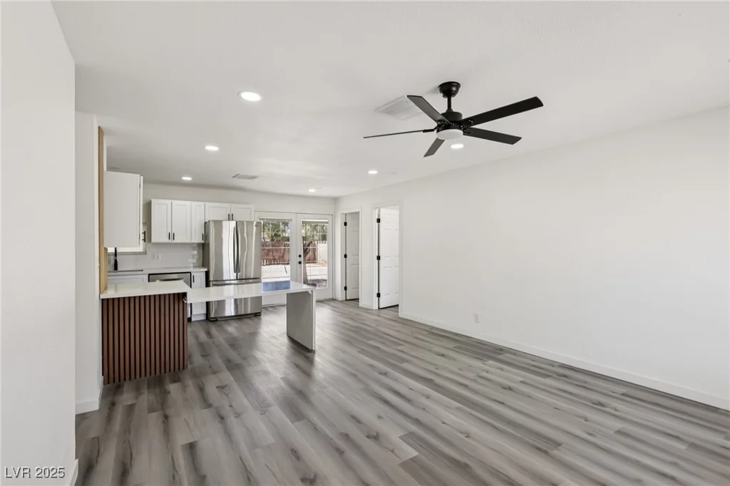 4825 Stillwater, Las Vegas, NV 89110