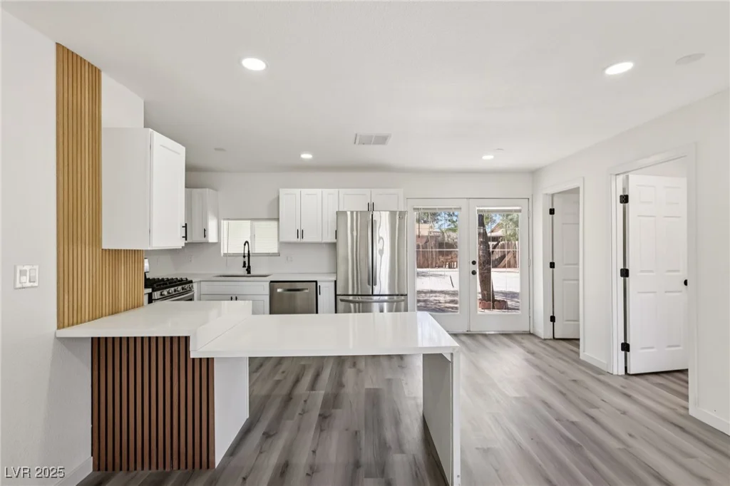 4825 Stillwater, Las Vegas, NV 89110