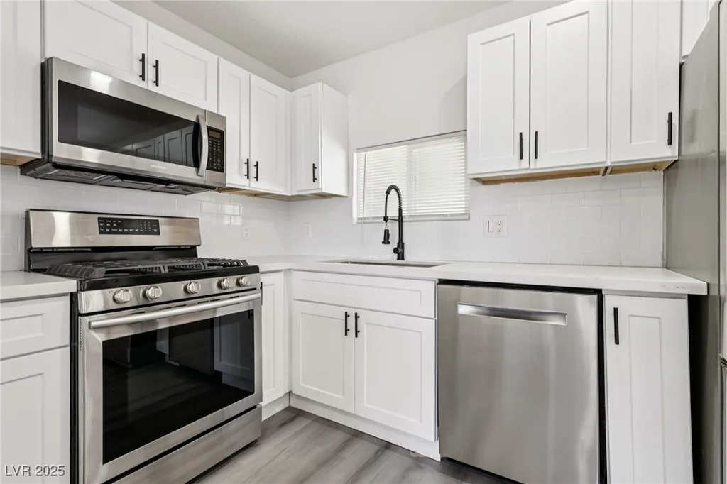 4825 Stillwater, Las Vegas, NV 89110