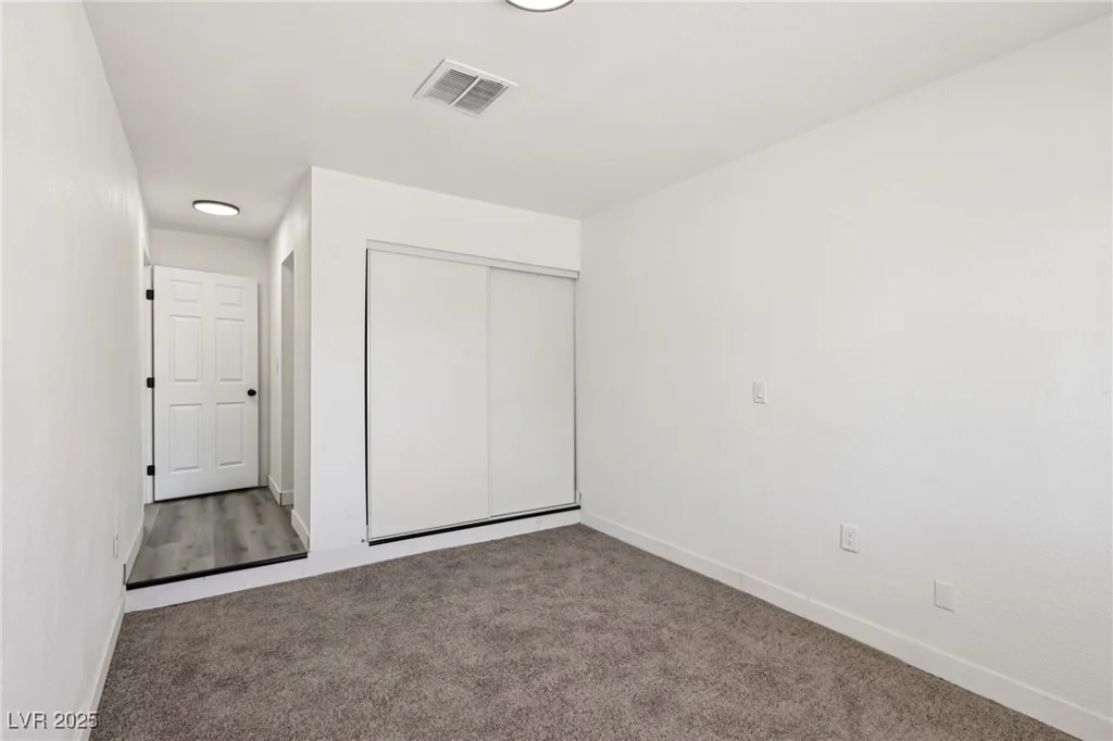 4825 Stillwater, Las Vegas, NV 89110