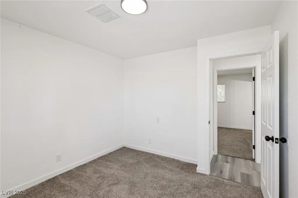 4825 Stillwater, Las Vegas, NV 89110