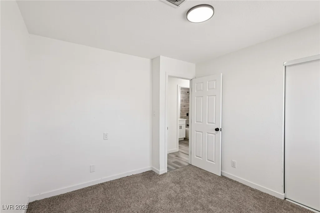 4825 Stillwater, Las Vegas, NV 89110