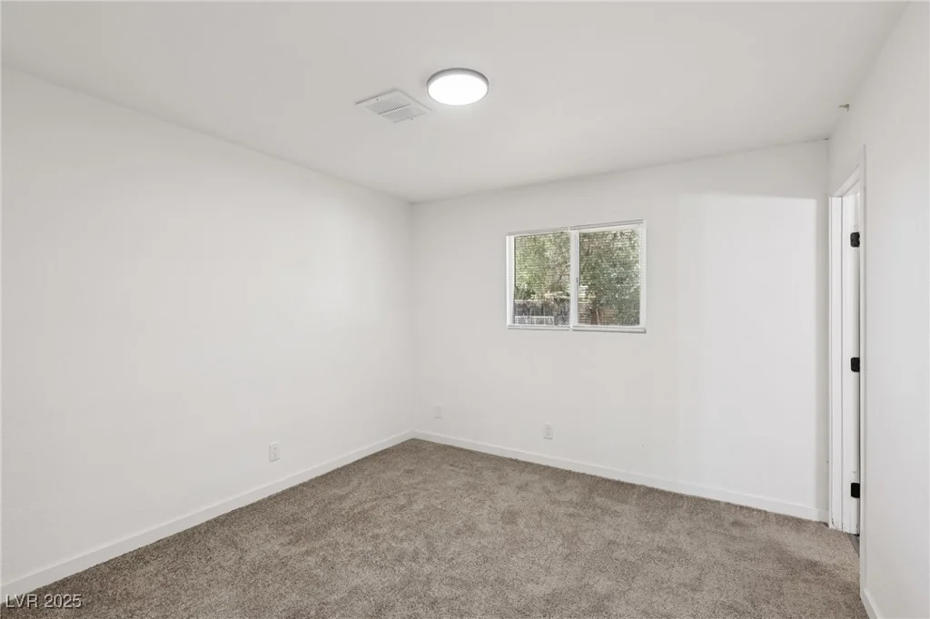 4825 Stillwater, Las Vegas, NV 89110
