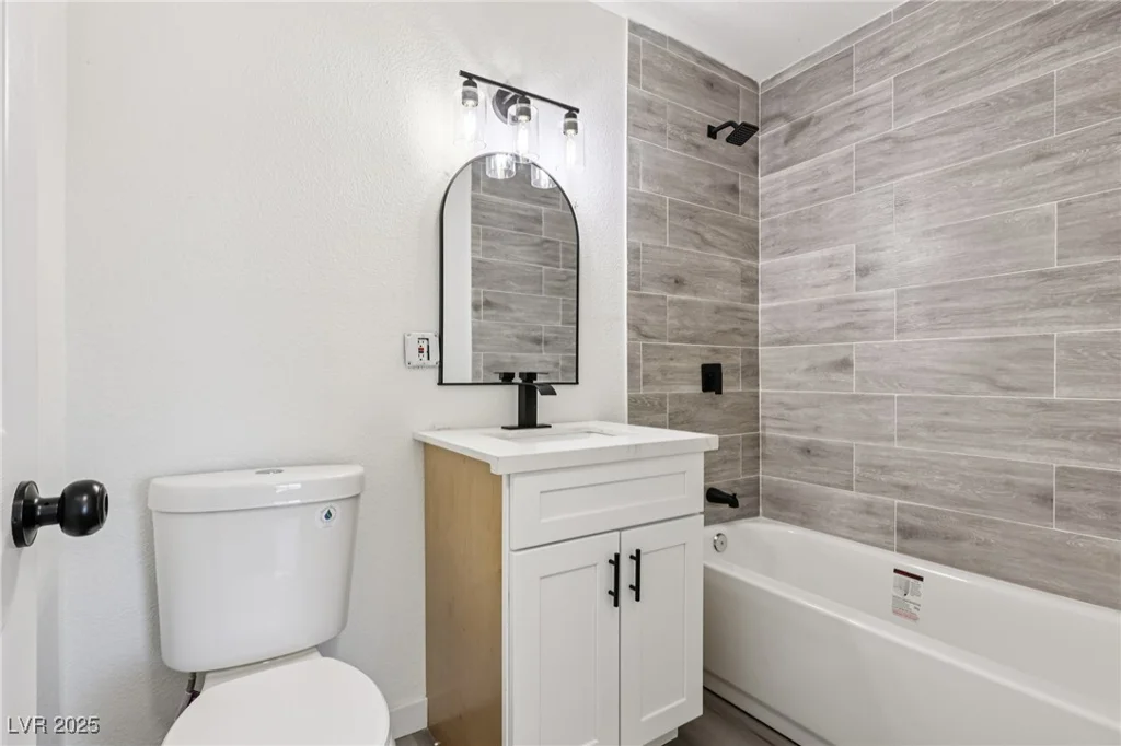 4825 Stillwater, Las Vegas, NV 89110
