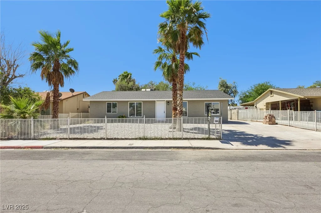 4825 Stillwater, Las Vegas, NV 89110