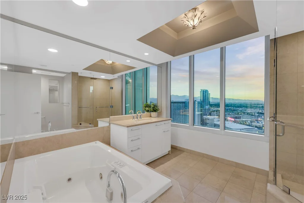 322 Karen, Las Vegas, NV 89109