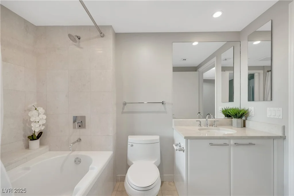 322 Karen, Las Vegas, NV 89109