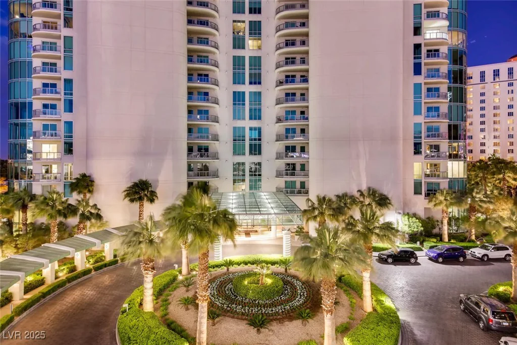 322 Karen, Las Vegas, NV 89109