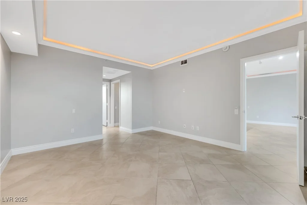 322 Karen, Las Vegas, NV 89109