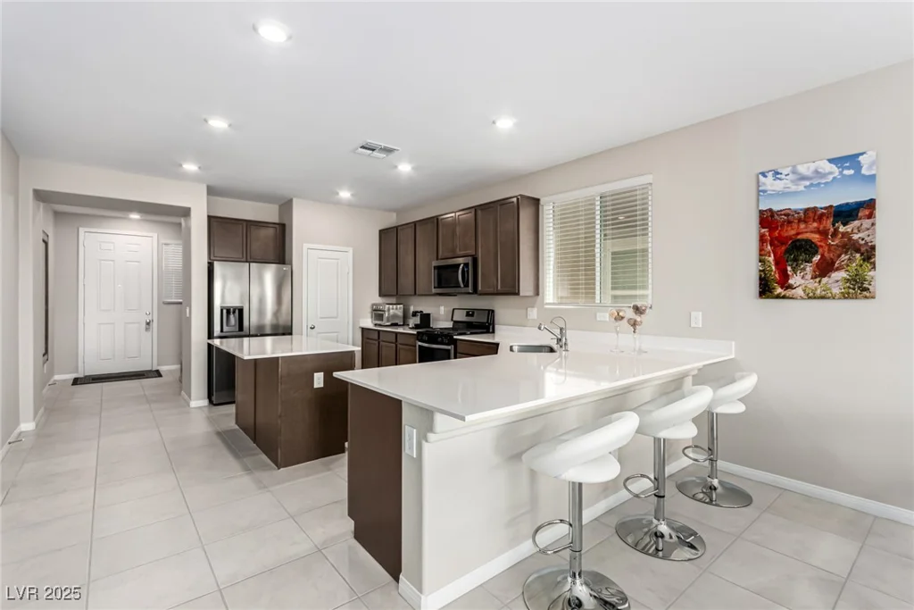 6909 Toll Mountain, North Las Vegas, NV 89086